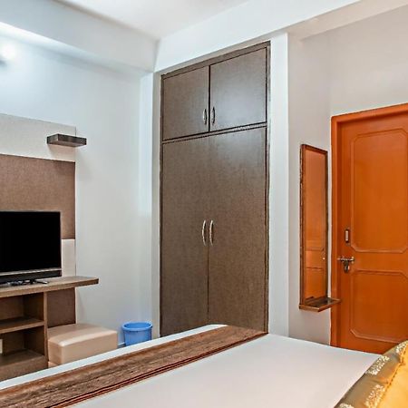 Mystic Kasauli I Pvt Balcony I Peacefull Area I Serviced Apt I By Exotic Stays المظهر الخارجي الصورة