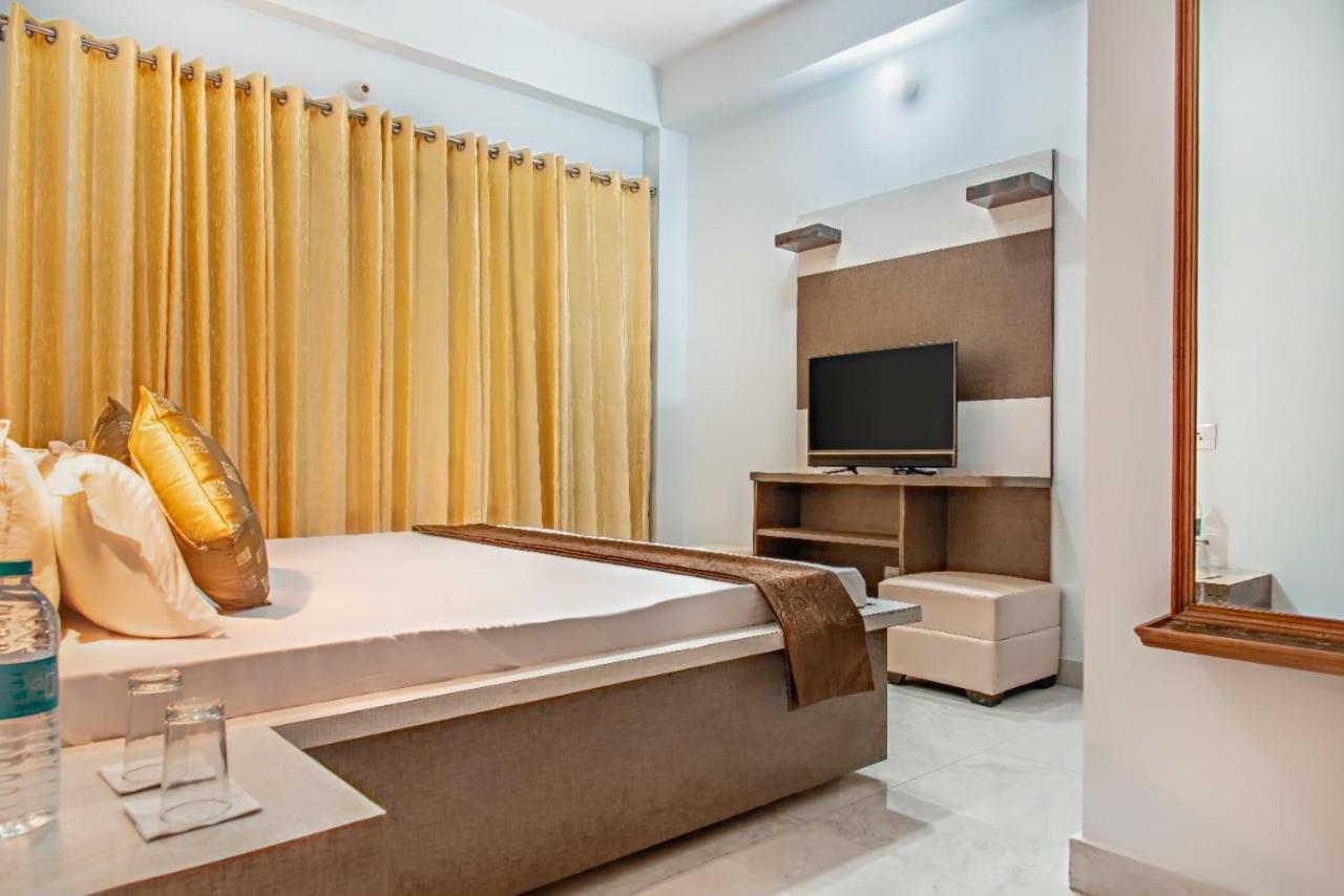 Mystic Kasauli I Pvt Balcony I Peacefull Area I Serviced Apt I By Exotic Stays المظهر الخارجي الصورة